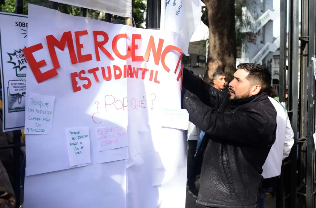 Milei sigue mintiendo. Los docentes de la UNLP arrancan una semana clave y definen nuevas medidas de fuerza