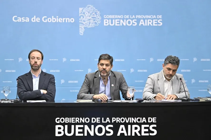 El Gobierno de Axel Kicillof descartó cambios en el Gabinete pese a los «ataques» del kirchnerismo duro