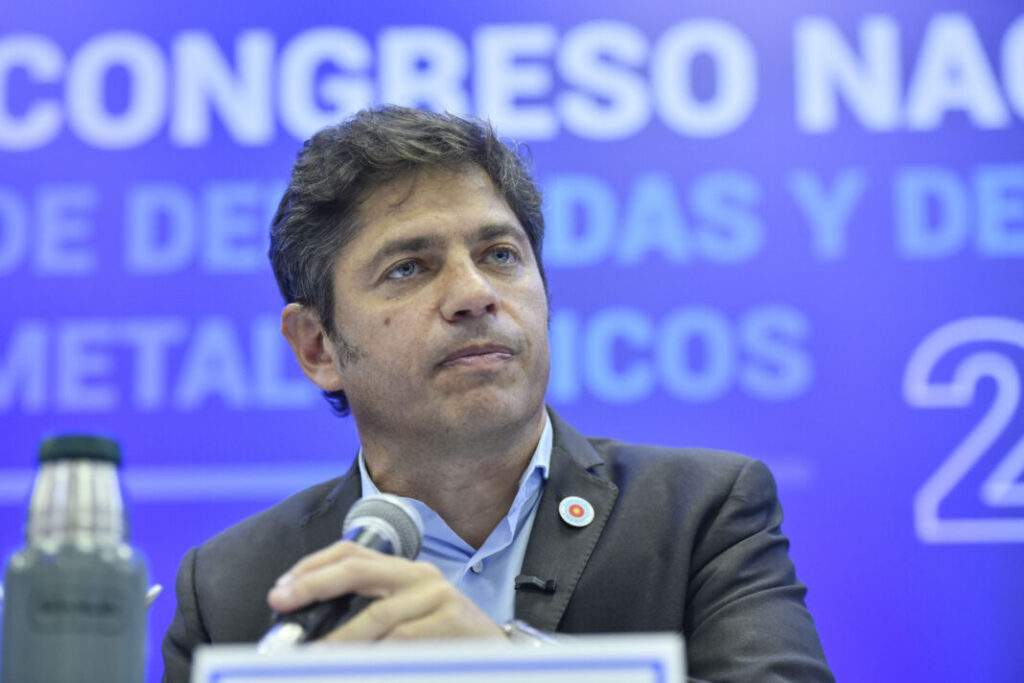 Axel Kicillof cruzó a Javier Milei por no proteger a la industria ante el contexto internacional: “Parece un corso a contramano”
