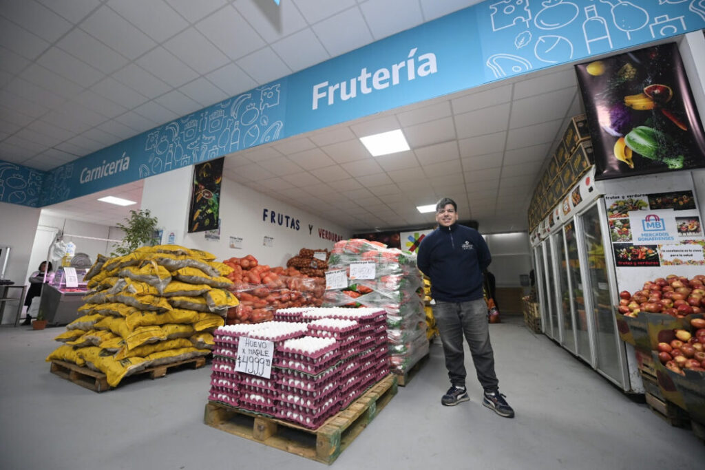 Abrió el Mercado Bonaerense Fijo en La Plata: descuentos del 40% con Cuenta DNI y alimentos a precios populares