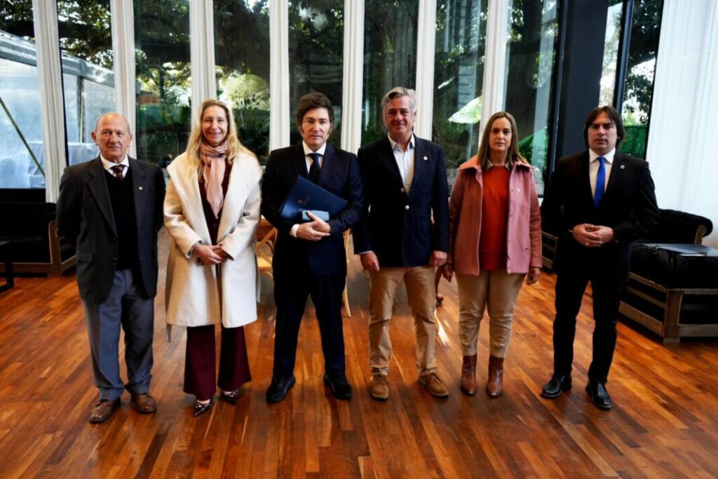 Tras la vuelta de las retenciones, Javier Milei se reunió con la Mesa de Enlace