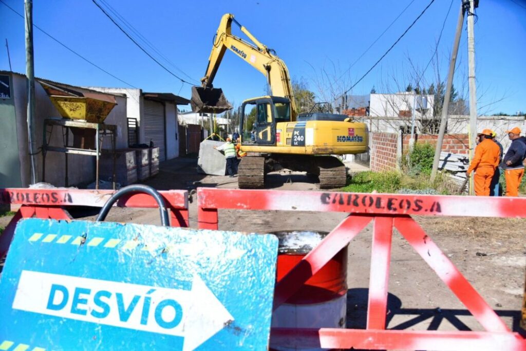 Alak inició una obra hidráulica clave en el sur de La Plata: qué barrios incluye y cómo será el plan