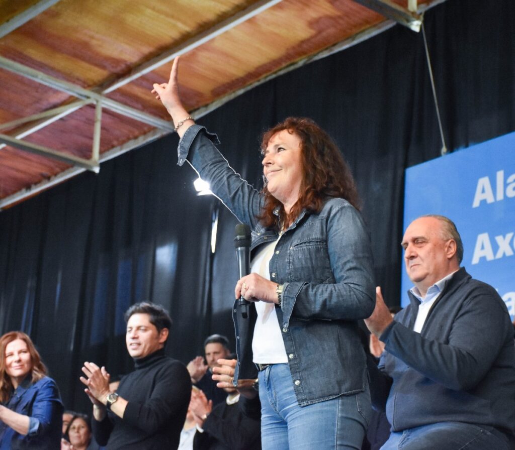 Mosquera criticó la gestión de Milei y destacó a Kicillof