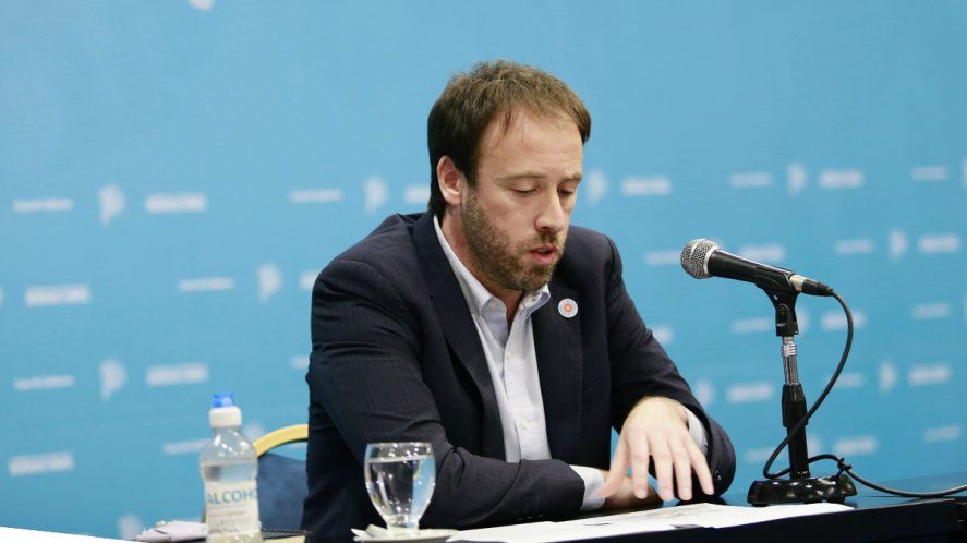 Deuda externa bonaerense: el gobierno de Kicillof llegó a un acuerdo con los bonistas que no habían ingresado al canje de 2021