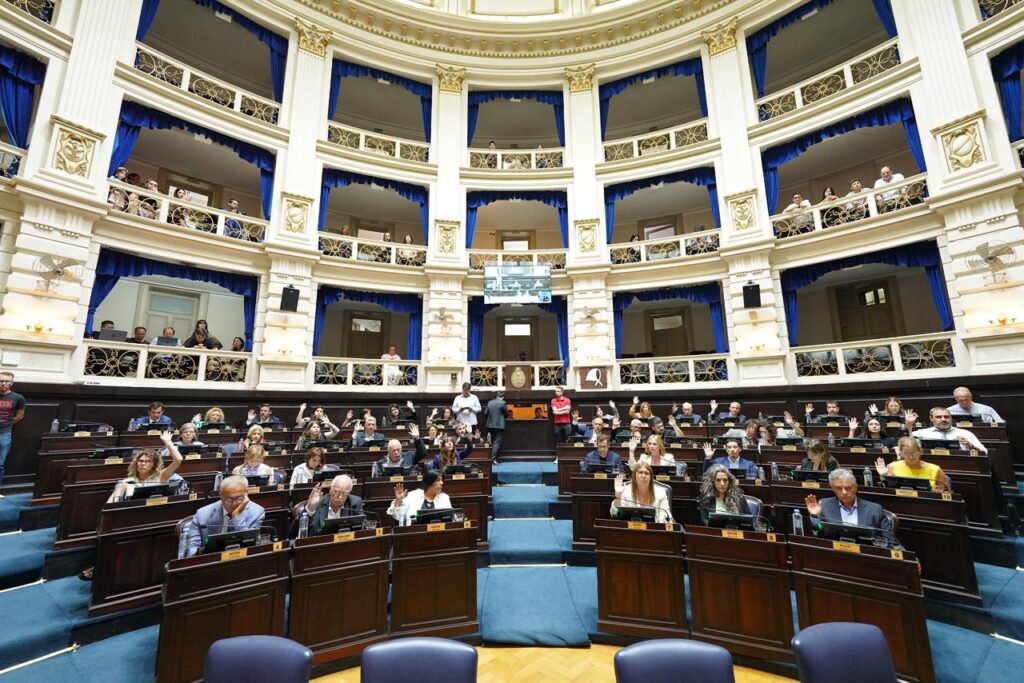 La Legislatura se encamina a aprobar el endeudamiento de Kicillof