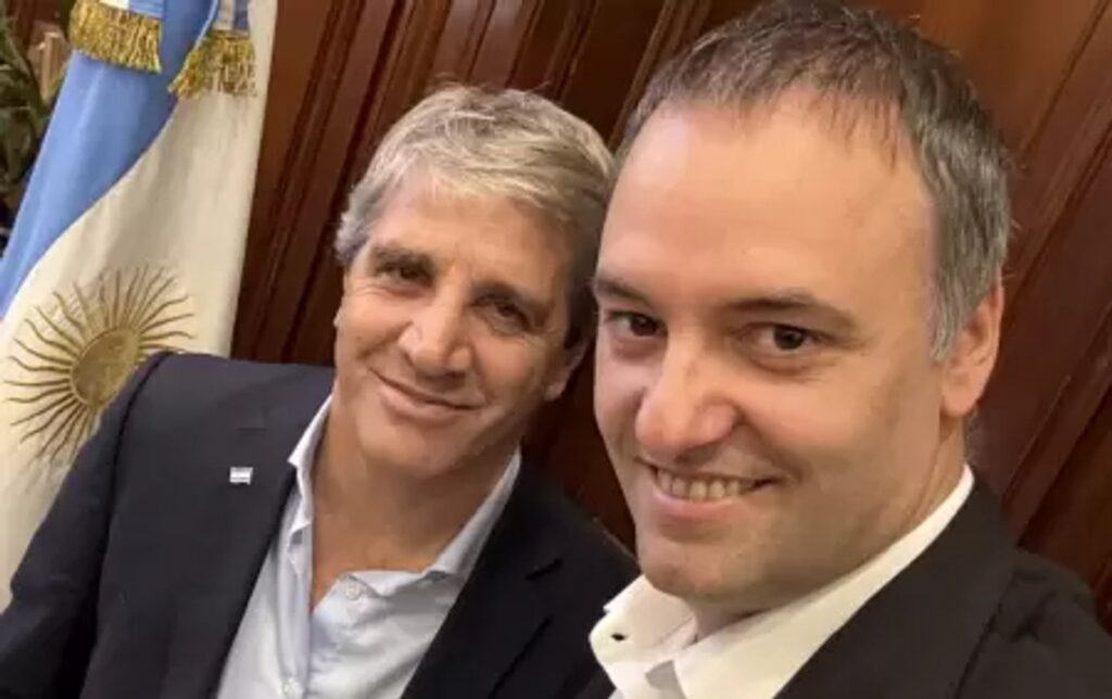 Reunión clave en Casa Rosada: Milei juntó a Caputo y Menem para bajar la interna oficialista