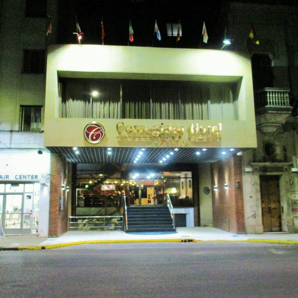 Un ícono de La Plata busca nuevo dueño: ponen en venta el histórico Hotel Corregidor