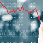 La economía registró una baja en abril, aunque mantiene un crecimiento frente al año pasado