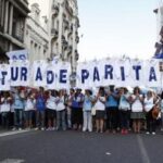 Docentes y Provincia vuelven a negociar salarios: la paritaria fue reprogramada para este viernes