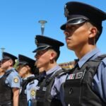 Intentaron asaltar a un policía en Los Hornos y terminaron baleados y detenidos